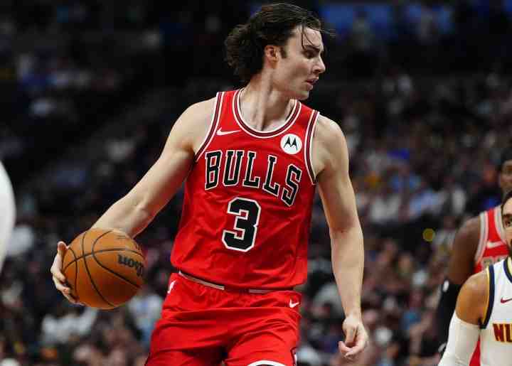吉迪：初到NBA洗澡时赤脚进浴室 队友都用看疯子的眼神看着我